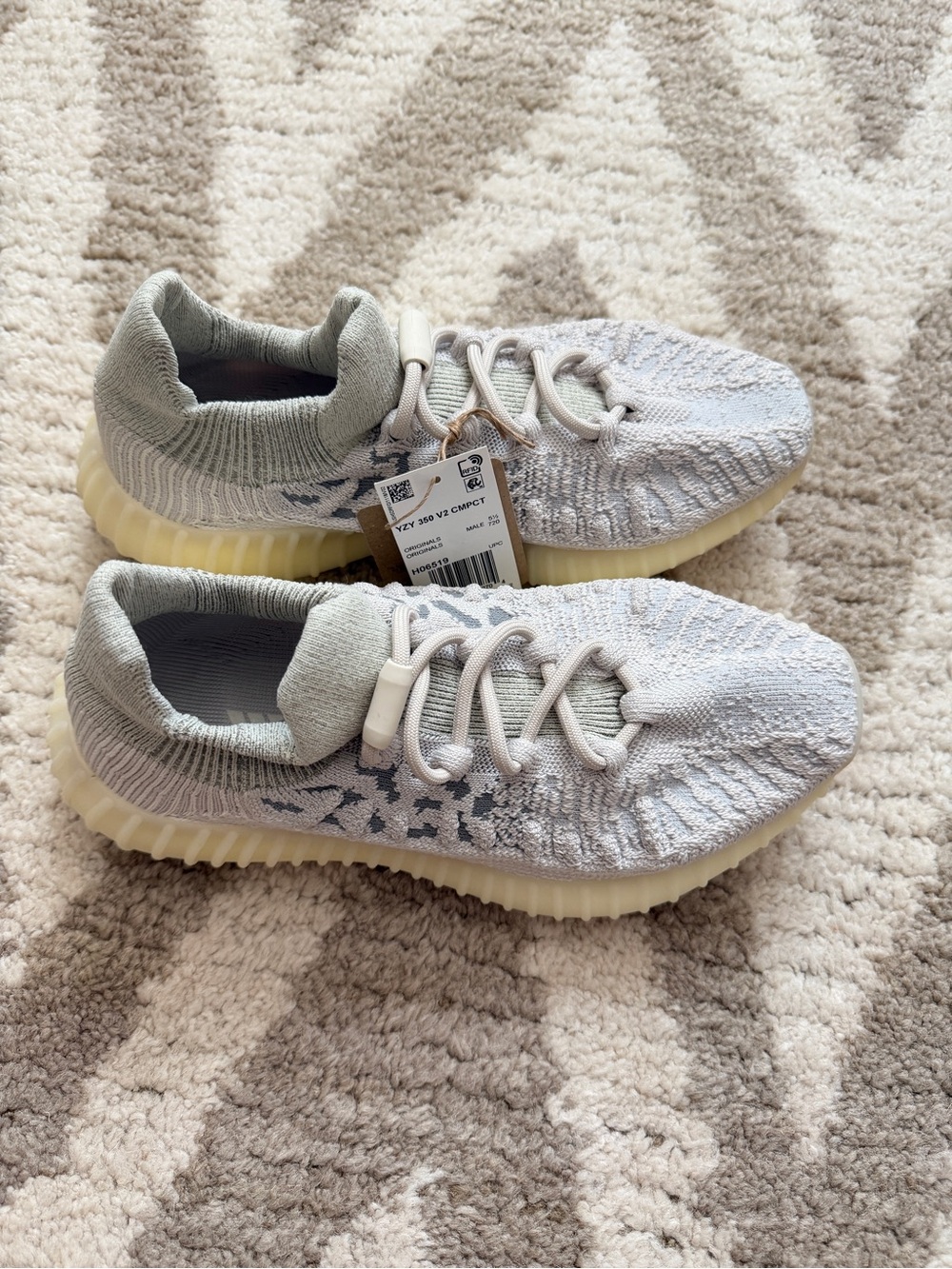 Yeezy Boost 350 V2 CMPCT 'Slate Bone' new w/o box